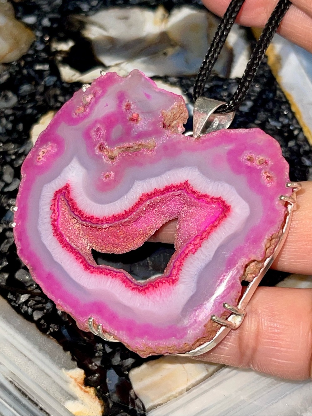 Jumbo Vibrant Pink Agate Geode Slice Drusy  Pendant 2 1/4”x2 1/4” - Picture 3 of 17
